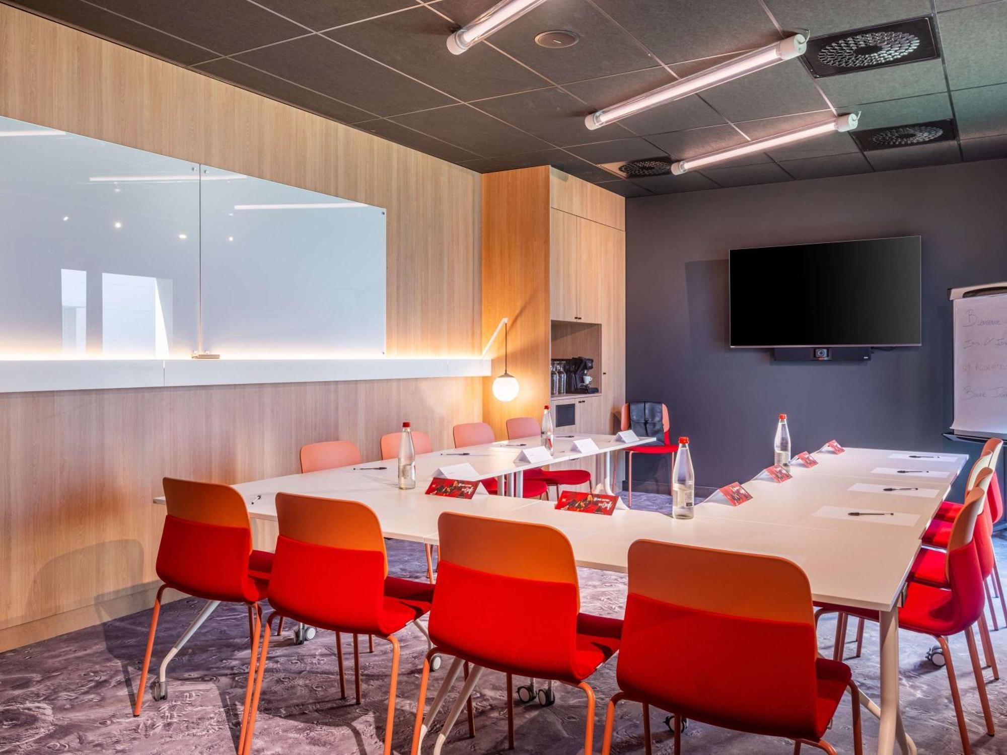 Ibis Nantes Treillieres Hotel Екстериор снимка