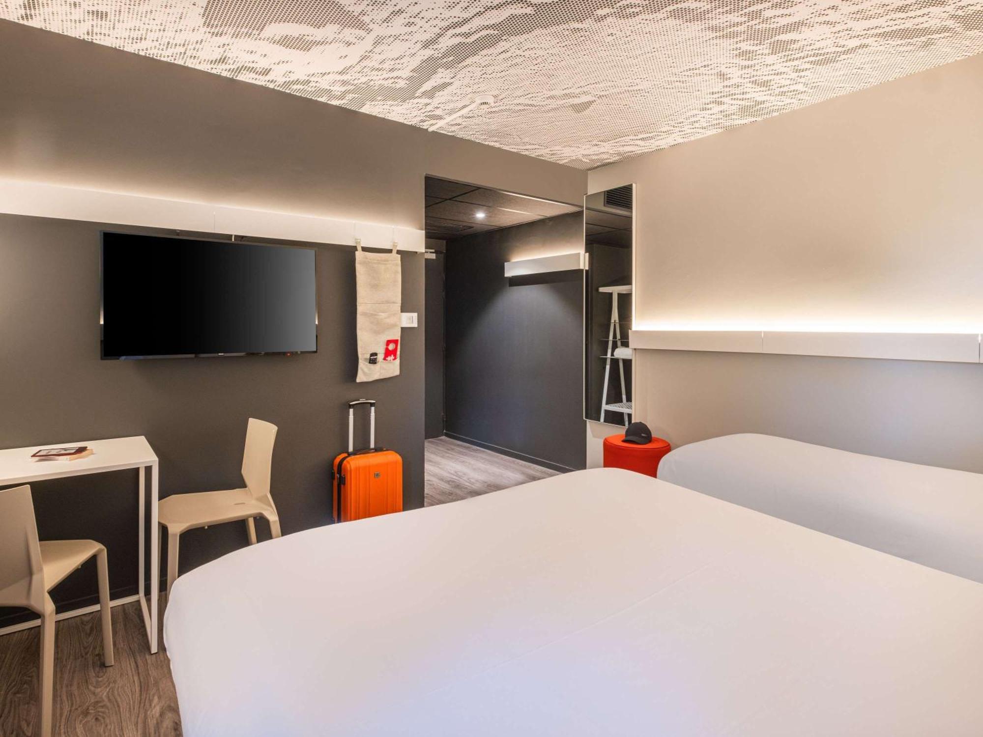 Ibis Nantes Treillieres Hotel Екстериор снимка